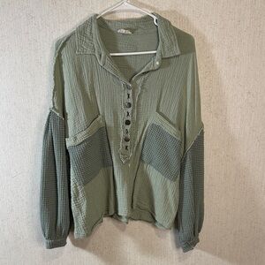 POL Green Textured Button-Up Top